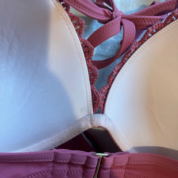 Shade & Shore Mauve crochet bra bikini top with matching bottoms - Picture 8 of 9